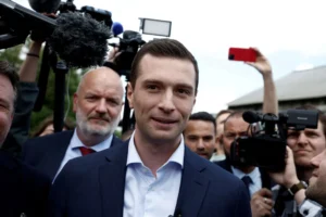 Ultradireita se declara pronta para governar a França