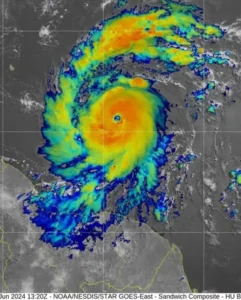 Beryl se fortalece rumo ao Caribe; alerta de ‘perigo extremo’