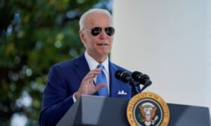 Eleições EUA: Biden reafirma intenção de concorrer à reeleição