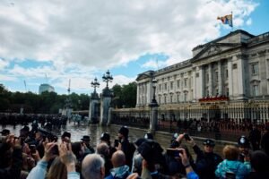 Palácio de Buckingham amplia visitação aos turistas