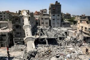 Israel intensifica ataques em Gaza; Netanyahu busca aumentar pressão contra Hamas