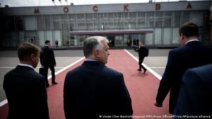 Orbán encontra Putin em Moscou, alvo de críticas da UE