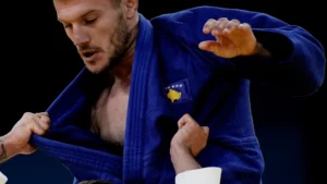 Judoca que eliminou Daniel Cargnin é procurado por violência doméstica