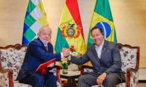 Lula afirma que não há solução individual na América do Sul.