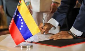 Eleições venezuelanas: pesquisas divergem a sete dias do pleito