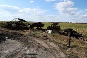 Ucrânia reivindica destruição de ponte estratégica em Kursk.