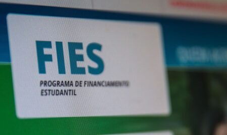 Inscrições para o Fies do segundo semestre encerram nesta terça