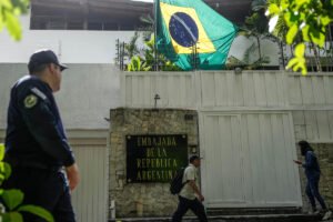 Itamaraty: Brasil protege embaixada argentina na Venezuela