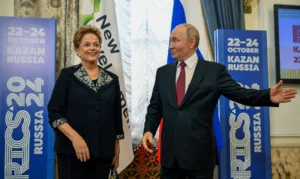 Putin propõe novo mandato ao Brasil no banco dos Brics com Dilma