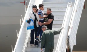 6º voo repatriação Líbano: 212 passageiros aterrissam