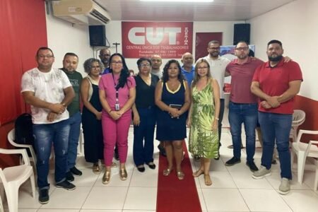 Sindicatos anunciam greve geral após assembleias decisivas